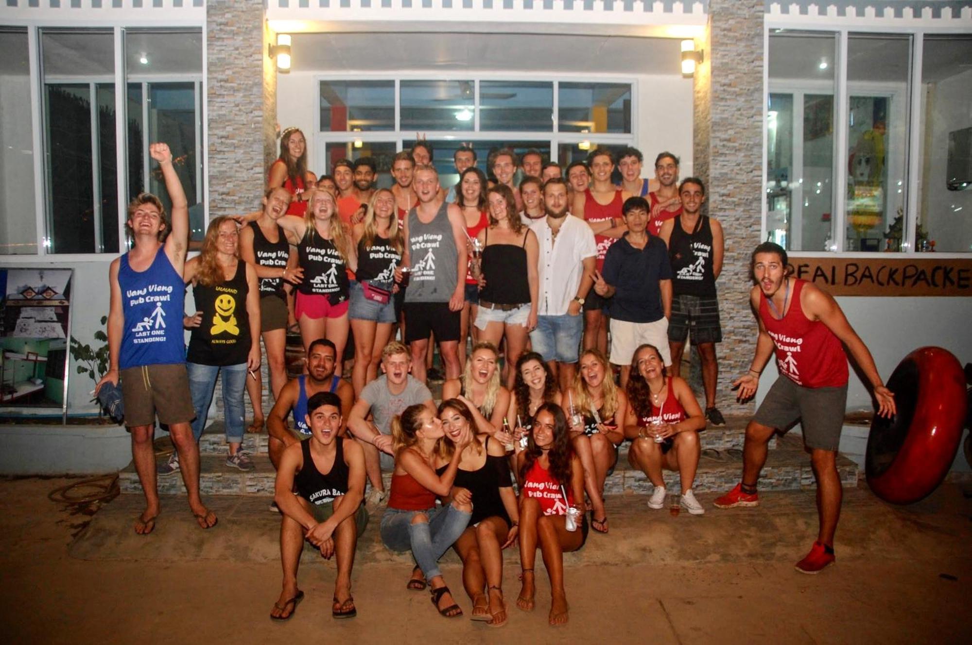 Vang Vieng Ruby Backpackers Hostel エクステリア 写真